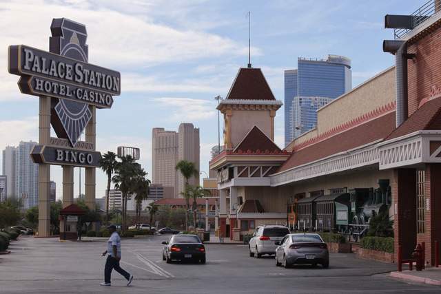 A pedestrian walks in the parking lot of the Palace Station in Las Vegas on Thursday, June 9, 2016. (Brett Le Blanc/Las Vegas Review-Journal Follow @bleblancphoto)