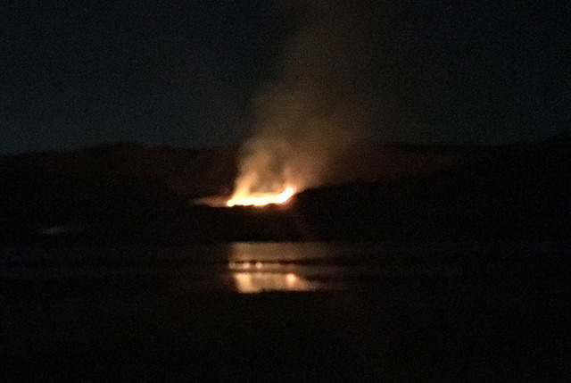 Large trash fire near Lake Las Vegas (Natalie Bruzda/Las Vegas Review-Journal)