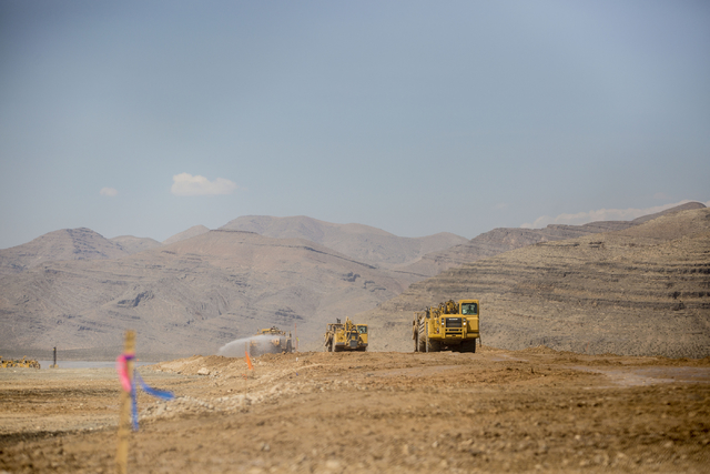 Grading continues at Faraday Future construction site at Apex Thursday, Aug. 25, 2016, in North Las Vegas. Elizabeth Page Brumley/Las Vegas Review-Journal Follow @ELIPAGEPHOTO