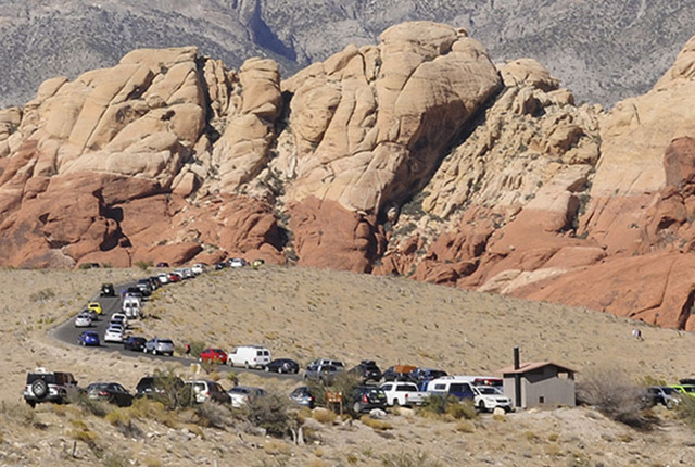 The Red Rock Loop Road on a busy day at Red Rock Canyon National Conservation Area. (Don Ham/ Las Vegas Review Journal)