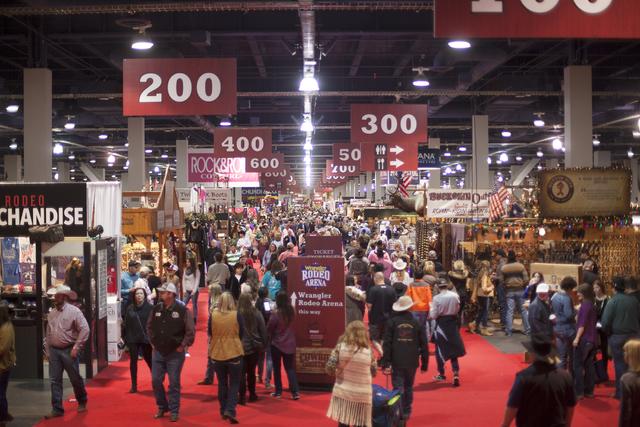 Saddle up, Santa! Cowboy Christmas draws shoppers, rodeo fans in Las Vegas | Las Vegas Review ...