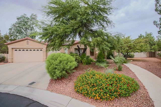 Real estate professional Gordon Miles remodeled this 1998 Las Vegas home. (Courtesy)