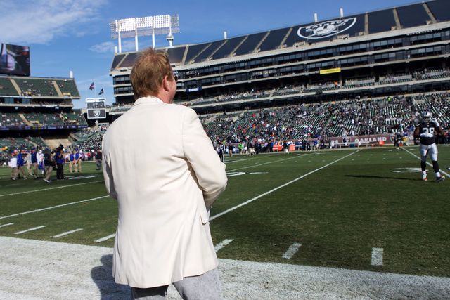 Raiders owner Mark Davis rips Athletics for potential move to Las Vegas:  'All they did was f--- the Bay Area' – KION546