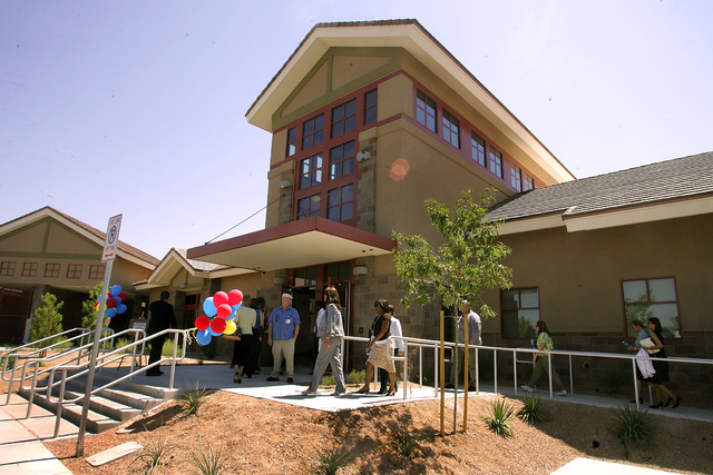 An exterior view of the new Rawson-Neal Psychiatric Hospital at Jones Boulevard and Oakey Boulevard in Las Vegas, is shown Monday, Aug. 28, 2006, as visitors arrive for the Grand Opening of the fa ...