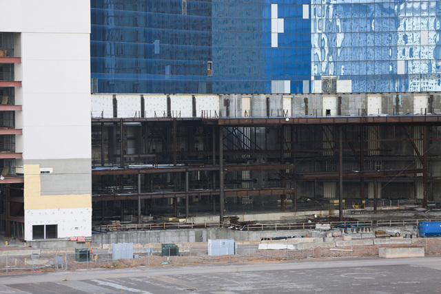 The unfinished Fontainebleau hotel-casino on the Strip in Las Vegas on Friday, Dec. 23, 2016. Brett Le Blanc/Las Vegas Review-Journal Follow @bleblancphoto