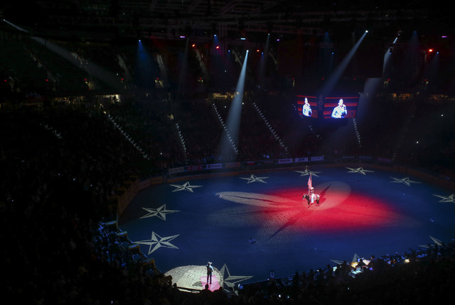 Clay Walker performs the national anthem at the start of the 2nd go-round of the National Finals Rodeo at the Thomas & Mack Center in Las Vegas on Friday, Dec. 2, 2016. (Chase Stevens/Las Vega ...