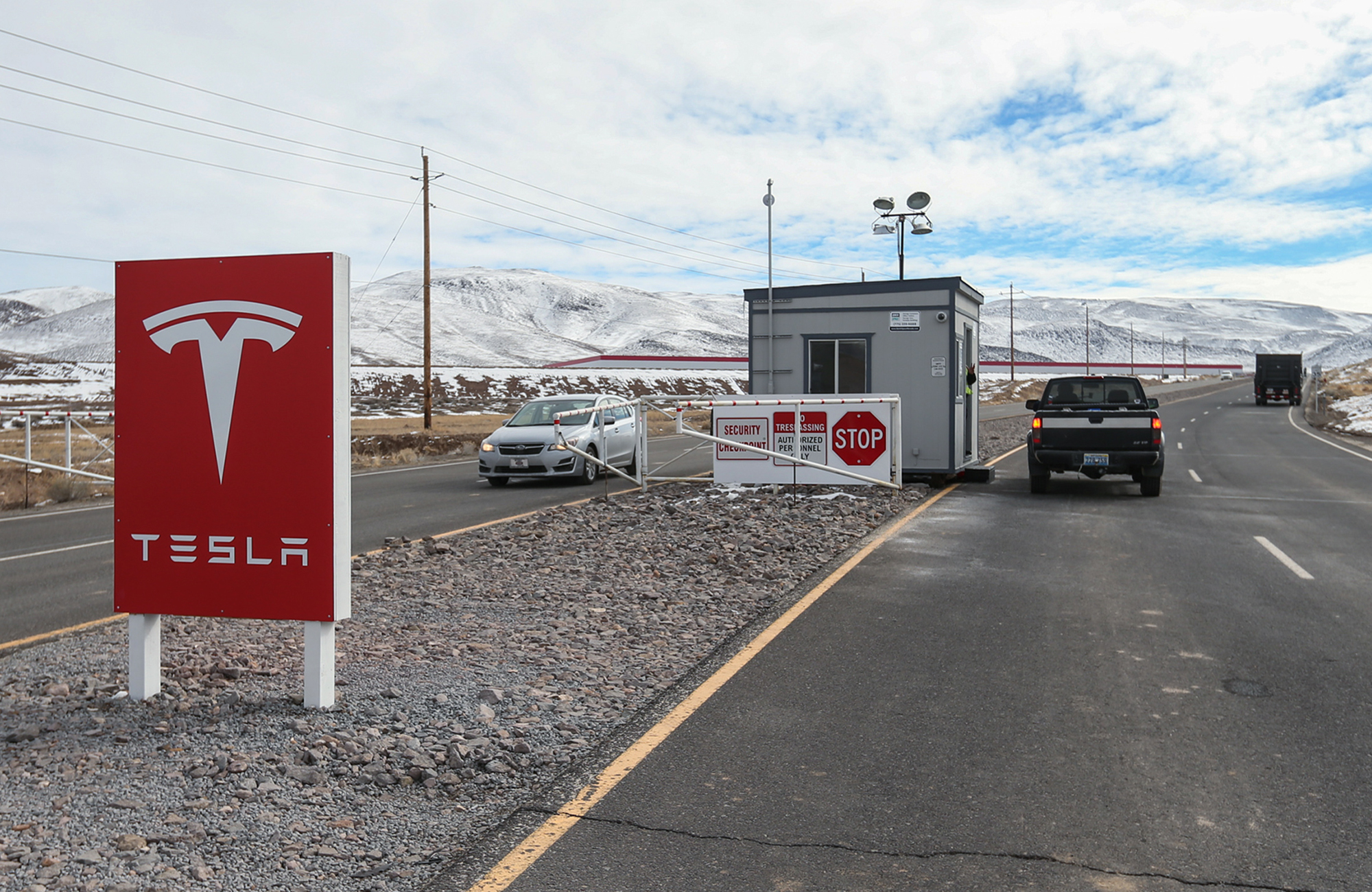 Tesla begins producing battery cells at Nevada gigafactory Business