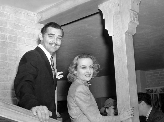 American actor Clark Cable and American actress Carole Lombard at the home of Carols mother, on their return to Hollywood after they had eloped to Kingman, Arizona, for their romantic marriage, on ...
