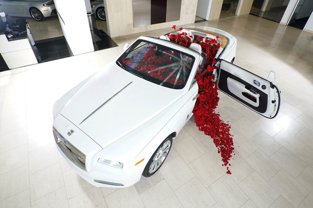 Rolls-Royce. (Matthew Schenk)
