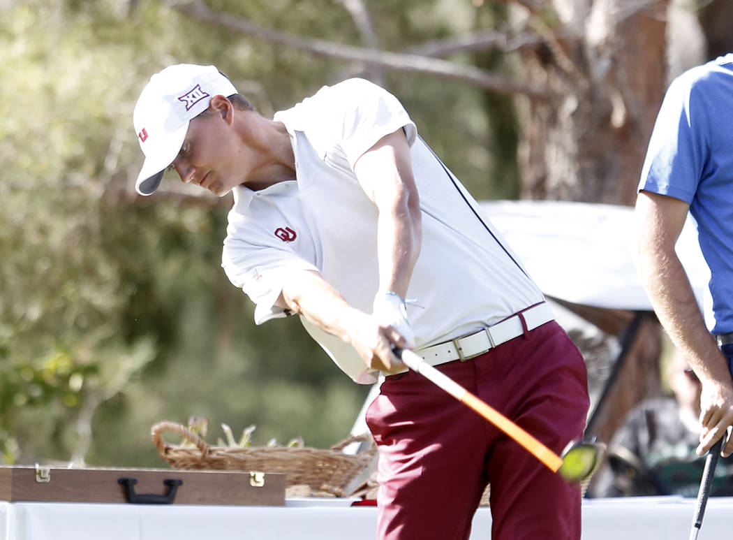 University of Oklahoma's Max McGreevy hits his tee drive during the Southern Highlands Collegiate Masters Golf Tournament on Wednesday, March 8, 2017, in Las Vegas. (Bizuayehu Tesfaye/Las Vegas Re ...