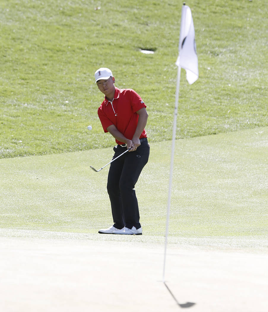 UNLV's Justin Kim aims for the hole during the Southern Highlands Collegiate Masters Golf Tournament on Wednesday, March 8, 2017, in Las Vegas.  (Bizuayehu Tesfaye/Las Vegas Review-Journal) @bizut ...