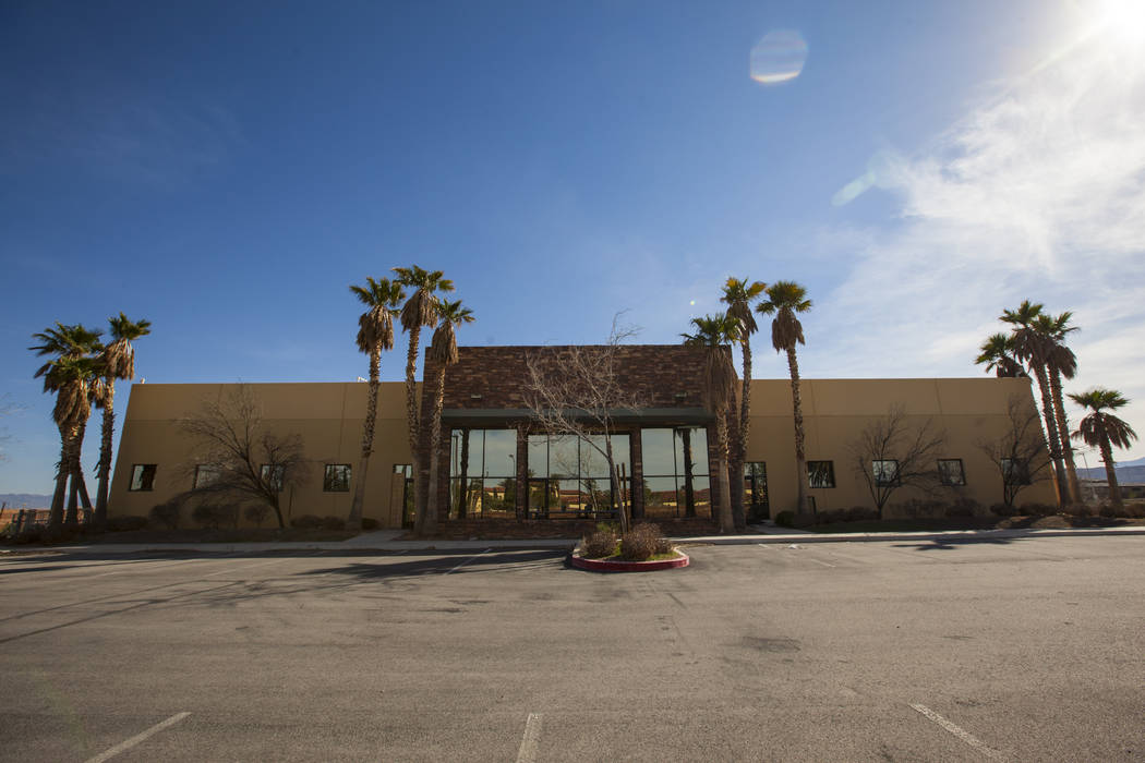 The exterior of the abandoned former headquarters of MRI International in Las Vegas on Thursday, March 16, 2017. (Miranda Alam/Las Vegas Review-Journal) @miranda_alam