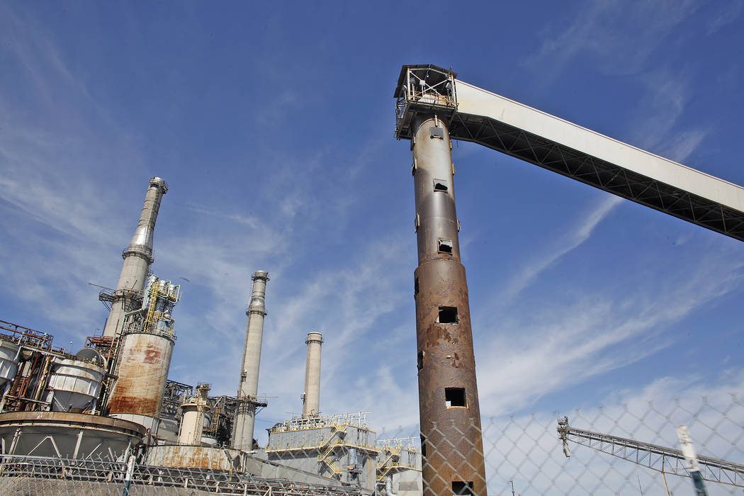 The Reid Gardner Generating Station on Thursday, March 16, 2017, in Moapa, Nev. (Rachel Aston/Las Vegas Review-Journal) @rookie__rae