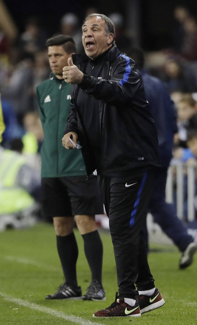 U.S. coach Bruce Arena gestures during the first half of the team's World Cup qualifying soccer match against Honduras, Friday, March 24, 2017, in San Jose, Calif. (AP Photo/Marcio Jose Sanchez)
