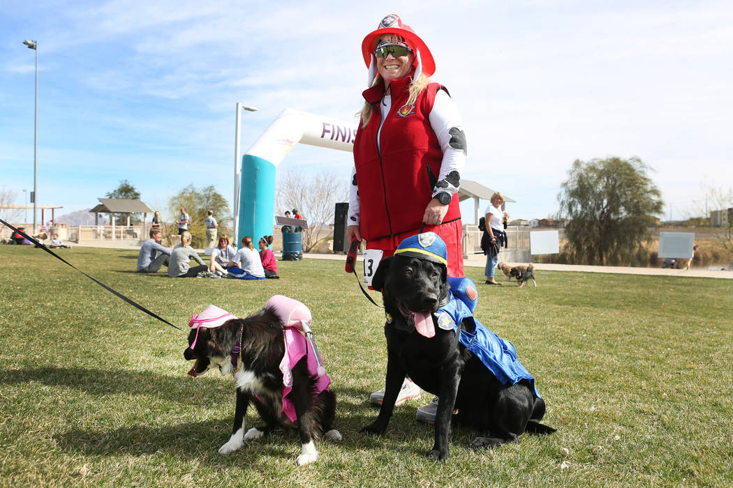 Roving Rovers Bark in the Park attracts dogs, humans in Henderson