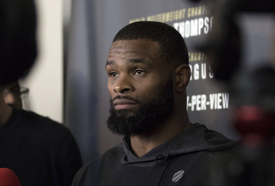 тайрон вудли и его жена