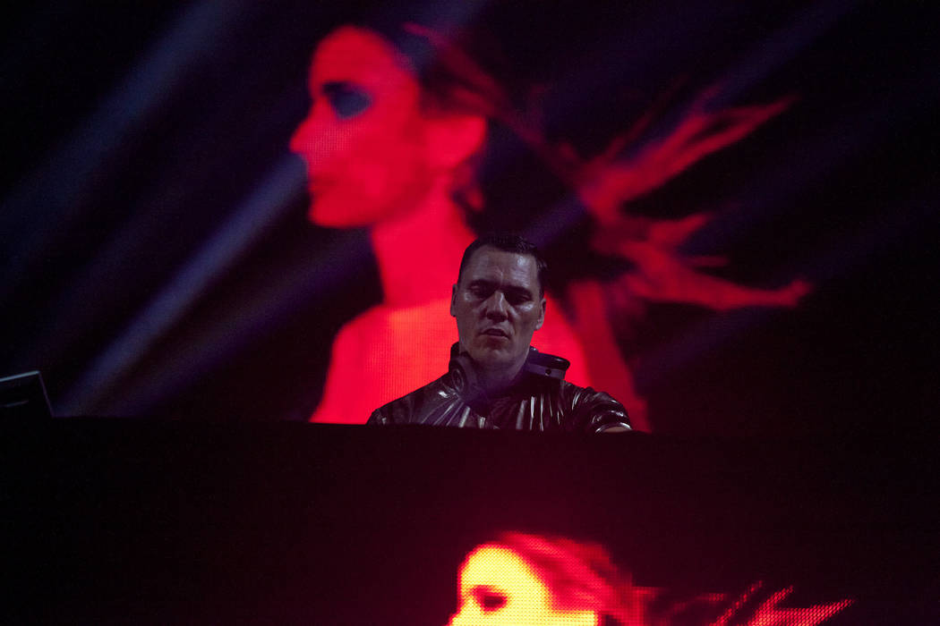 Dj Tiesto performs during a concert at the Presidente Festival at the Olympic Stadium in Santo Domingo, Dominican Republic, Friday, Oct. 3, 2014. (AP Photo/Tatiana Fernandez)