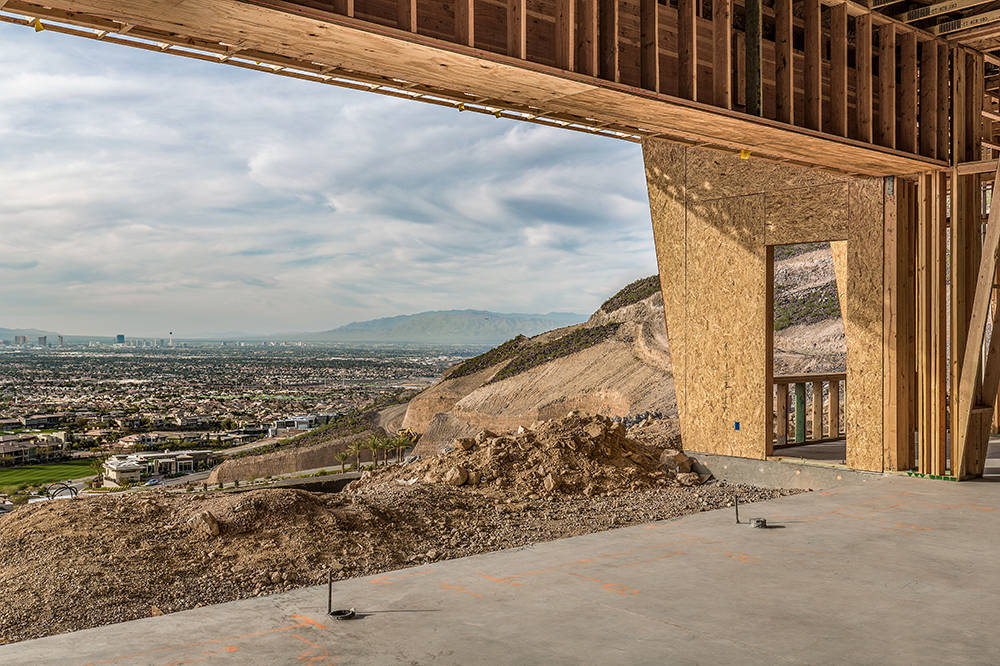 This home will have sweeping views of the valley. (Richard Luke Architects)