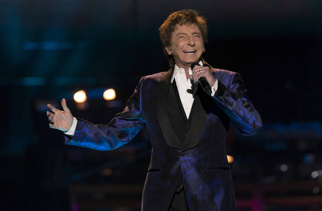 Barry Manilow Feared Coming Out As Gay Would Disappoint Fans Las Vegas Review Journal