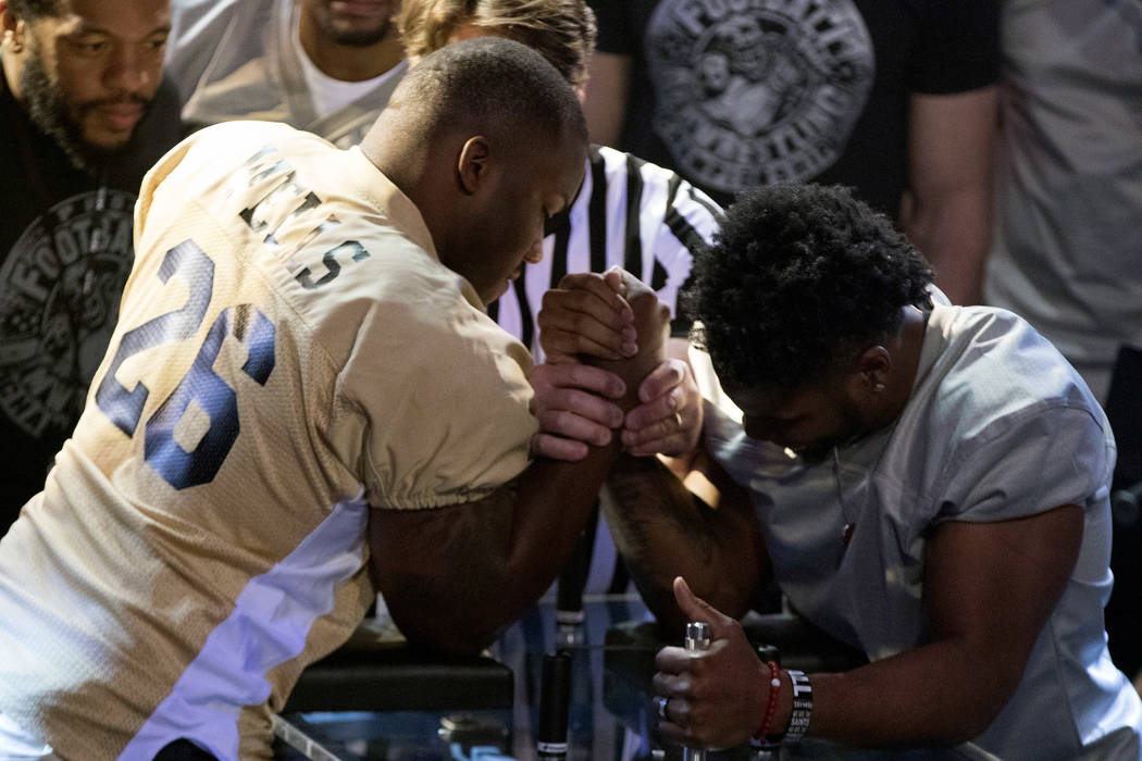 NFL players showcase arm wrestling prowess at MGM Grand — PHOTOS Las