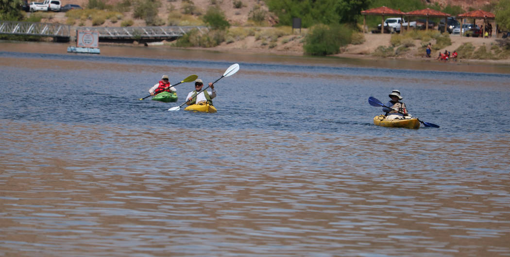 Kayakers paddling up the Colorado River near Willow Beach in Arizona, Tuesday, April 11, 2017. (Gabriella Benavidez/Las Vegas Review-Journal) @gabbydeebee
