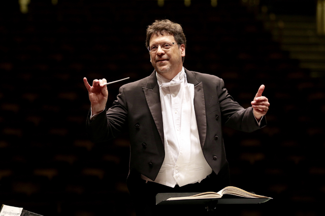 Music director Donato Cabrera conducts the Las Vegas Philharmonic, which announced its 2017-18 season on Friday. (Las Vegas Philharmonic)