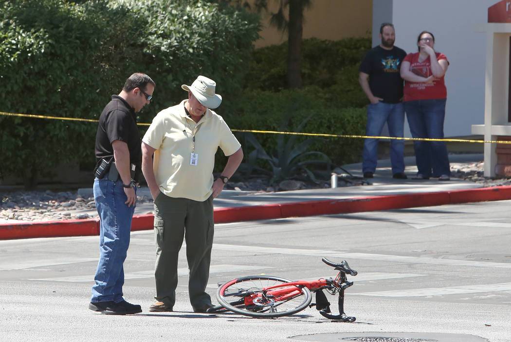 Tour bus strikes, kills bicyclist in western Las Vegas | Local Las ...