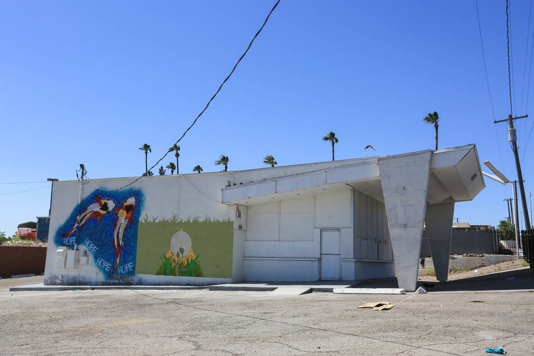 A building on the southeast corner of Main Street and Foremaster Lane in Las Vegas, on Friday, April 28, 2017, is part of the land the city of Las Vegas is buying on the south side of Foremaster L ...