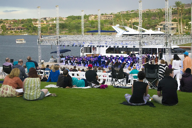 Independence Day Celebration At Lake Las Vegas Sunday Las Vegas Review Journal
