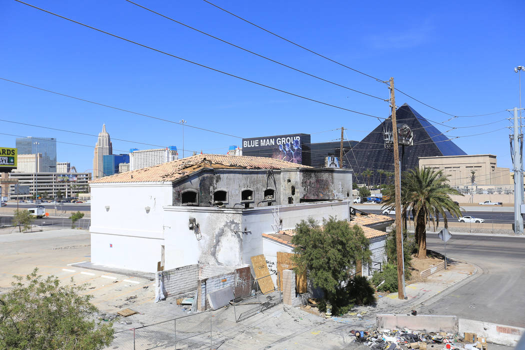 The abandoned building at 5285 Dean Martin Drive sits across from the proposed Raiders Stadium site on Thursday, May 4, 2017, in Las Vegas. Brett Le Blanc Las Vegas Review-Journal @bleblancphoto