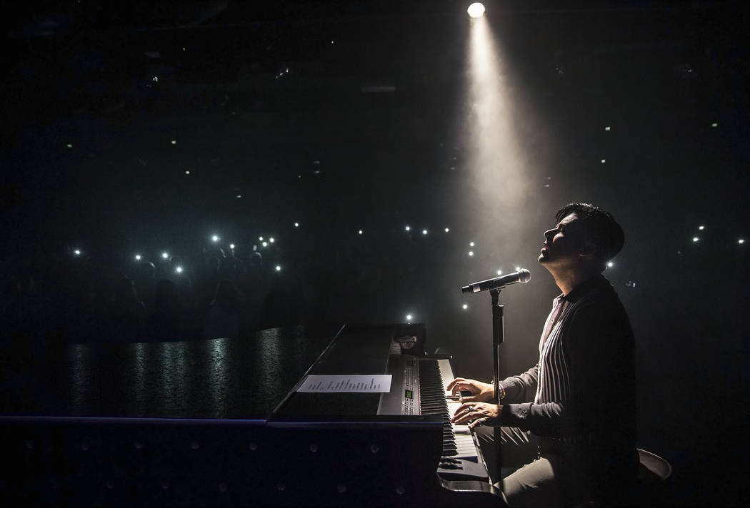 Singer and piano showman Frankie Moreno wows the crowd at The Showroom at the Golden Nugget on Saturday, May 20, 2017, in Las Vegas. Benjamin Hager Las Vegas Review-Journal @benjaminhphoto