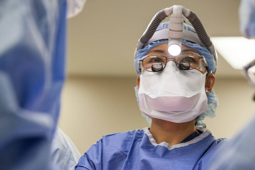 Dr. Quynh Feikes performs a surgery to fix an abdominal aneurysm at University Medical Center on Tuesday, May 23, 2017. Dr. Feikes is the only female cardiac surgeon in Nevada. (Patrick Connolly/L ...