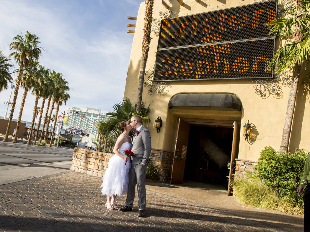 Kristin Perry and Stephen Goetz kiss outside of the Viva Las Vegas Wedding Chapel on Saturday, June 3, 2017.  Patrick Connolly Las Vegas Review-Journal @PConnPie