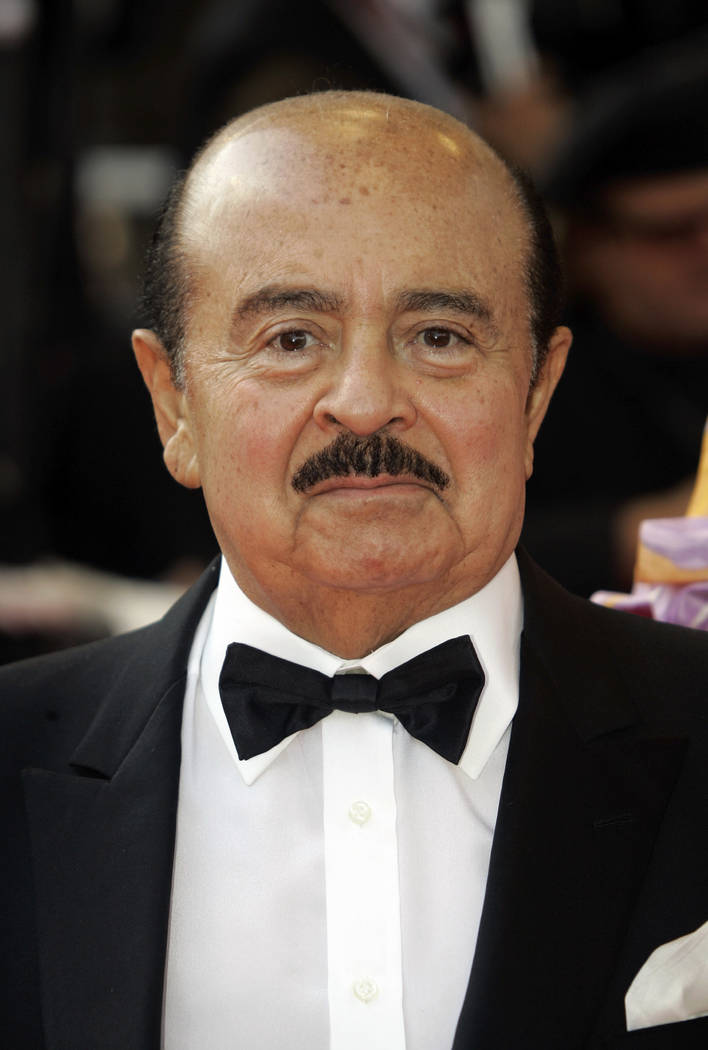 Arms Dealer Dodi Fayed Uncle Adnan Khashoggi Dead At 81 Las Vegas Review Journal Arms Dealer Dodi Fayed Uncle Adnan Khashoggi Dead At 81 Las Vegas Review Journal