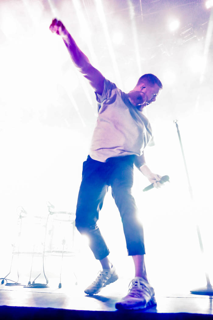 Imagine Dragons - Dan Reynolds KROQ Weenie Roast y Fiesta - Carson - USA - 20 May 2017 (Rex Features via AP Images)