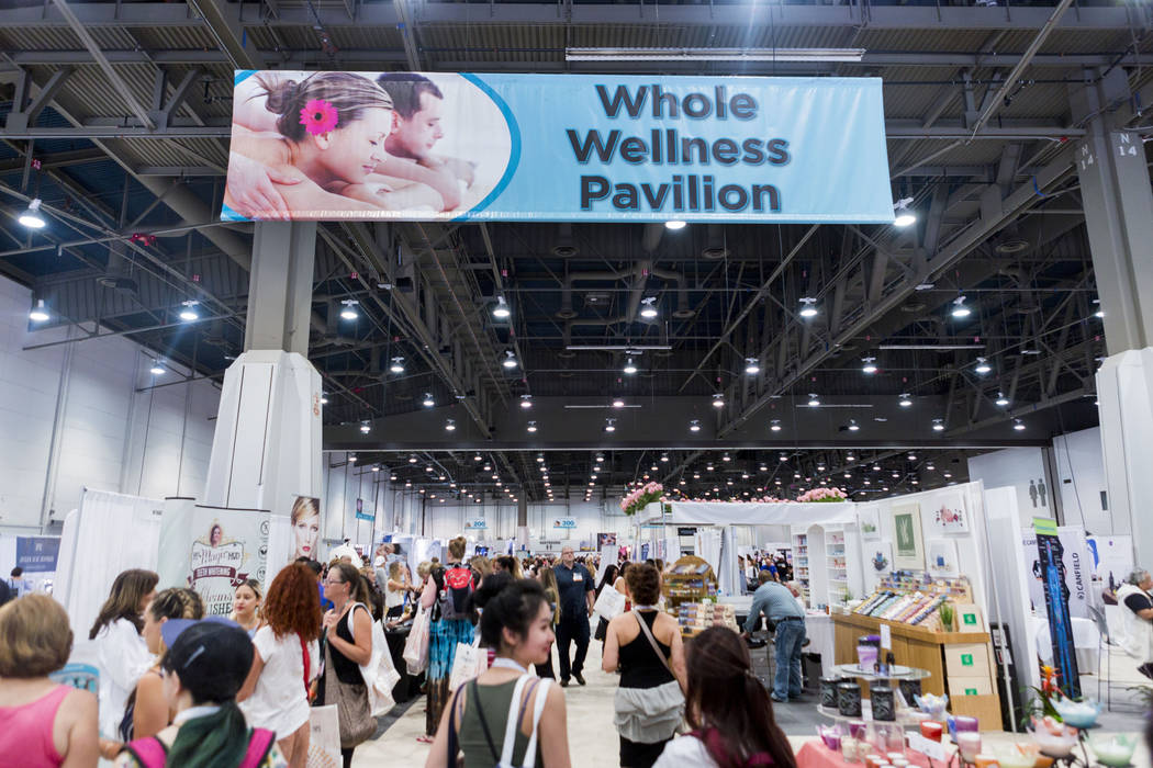 Nailing down new trends at Las Vegas cosmetics expo — PHOTOS Las