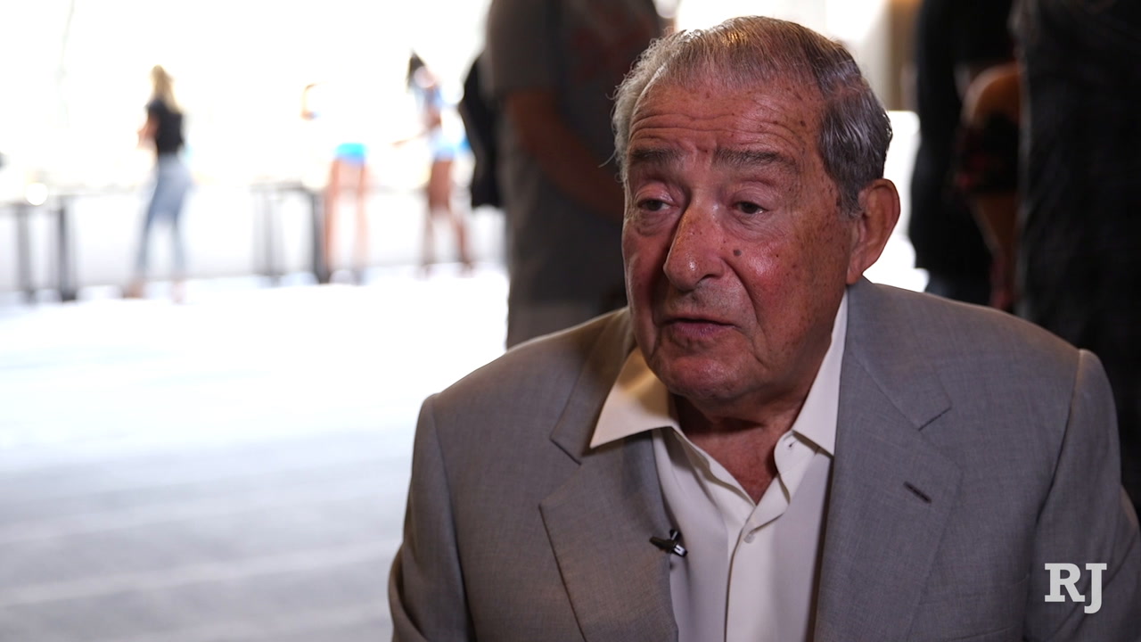 Bob Arum's Top Rank ahead of the curve by ditching HBO for ESPN - Las Vegas Review-Journal