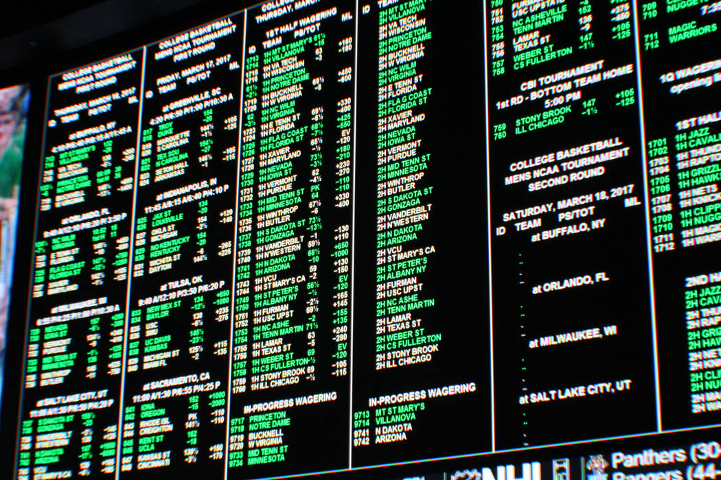 The gambling board at the Westgate in Las Vegas during the NCAA March Madness tournament on March 16, 2017. (Gabriella Benavidez/Las Vegas Review-Journal) @gabbydeebee