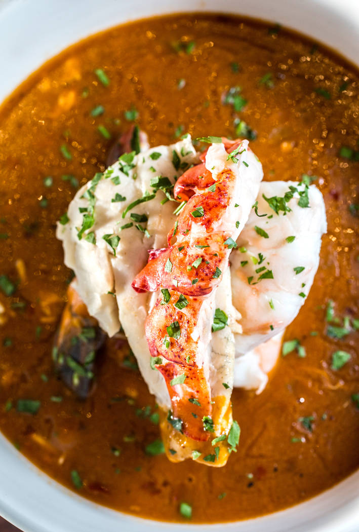 Hard Rock’s Oyster Bar serves plump halfshells all year Las Vegas