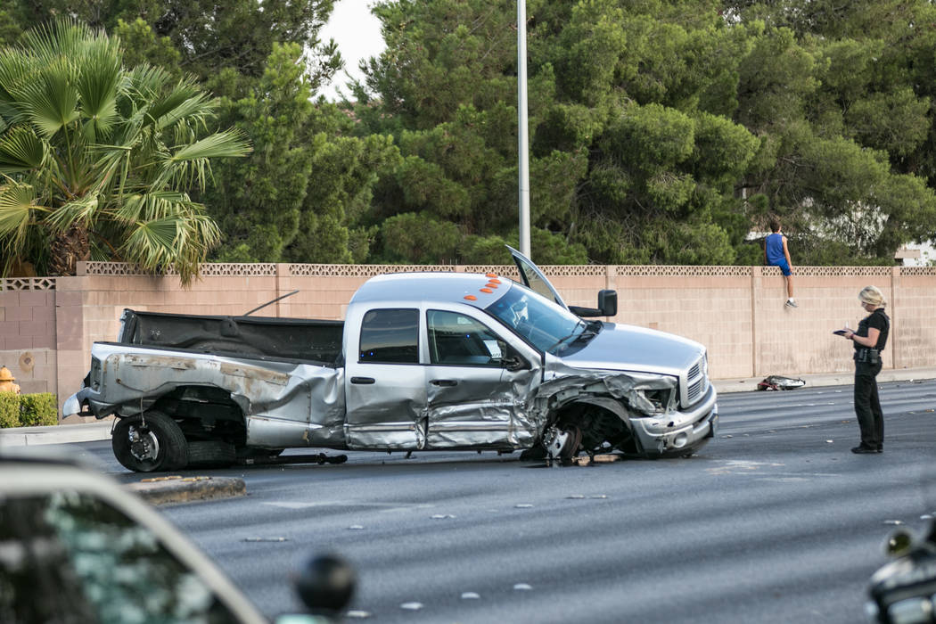 1 dead in west Las Vegas car crash involving stolen truck