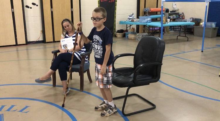 Kaspar Roden-Riisnaes explains how he can't straighten his legs because of the arthritis in his knees. He was diagnosed with juvenile idiopathic arthritis in June. (Madelyn Reese/View) @MadelynGReese