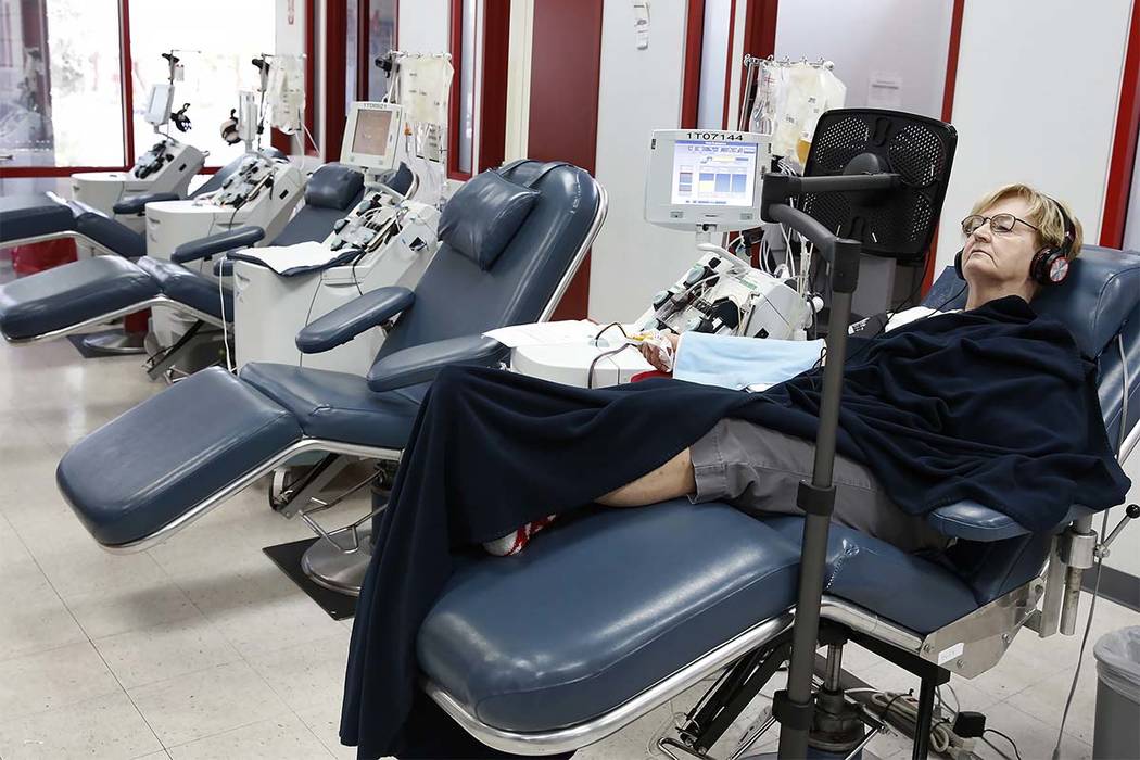 Elisabeth Weller donates blood at United Blood Services on Tuesday, July 11, 2017, in Las Vegas. Bizuayehu Tesfaye Las Vegas Review-Journal @bizutesfaye