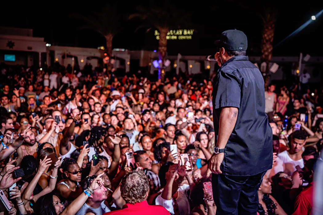 Ice Cube performs last week at Eclipse at Mandalay Bay’s Daylight beach club. (Daylight)