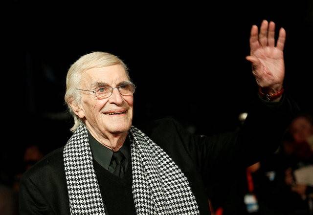 FILE PHOTO -  Actor Martin Landau arrives for the European premiere of the film &quot;Frankenweenie&quot; at the Odeon Leicester Square in central London October 10, 2012. REUTERS/Suzanne  ...