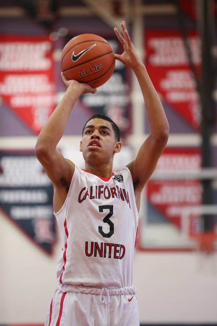 Liberty sophomore and California United player Julian Strawther (3) makes a free throw during an AAU game at Liberty High School on Friday, July 28, 2017 in Henderson. Bridget Bennett Las Vegas Re ...