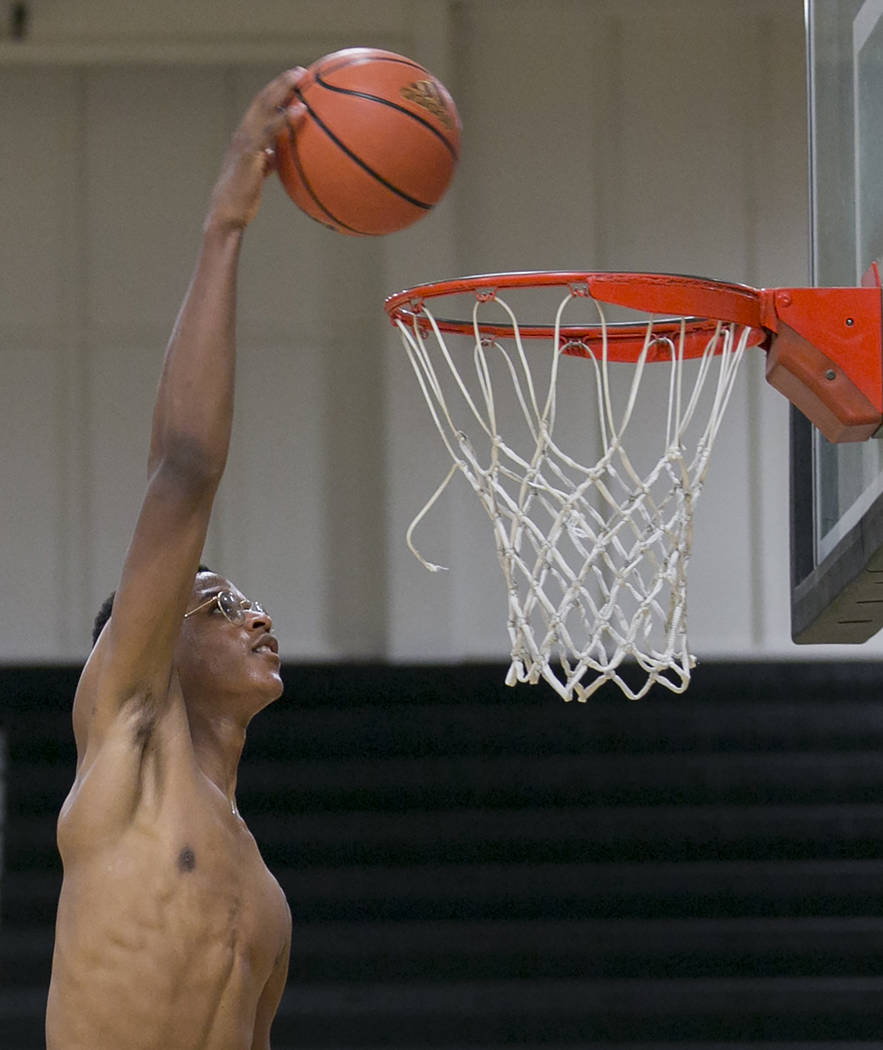 Cal Supreme player Shareef O'Neal, son of Shaquille O'Neal, goes up for a basket during practice at Ed W. Clark High School in Las Vegas on Wednesday, July 26, 2017.  Bridget Bennett Las Vegas Rev ...