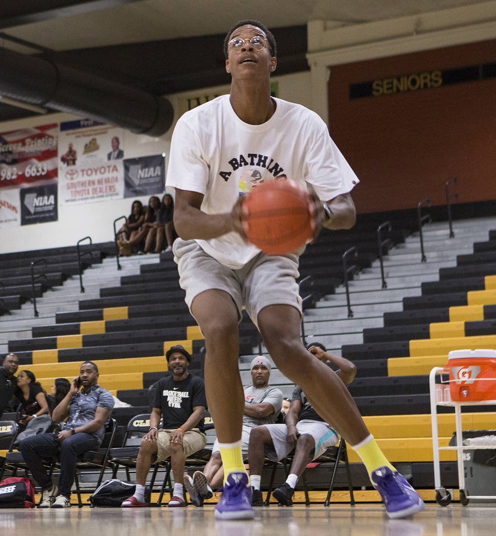Cal Supreme player Shareef O'Neal, son of Shaquille O'Neal, practice with teammates at Ed W. Clark High School in Las Vegas on Wednesday, July 26, 2017.  Bridget Bennett Las Vegas Review-Journal @ ...