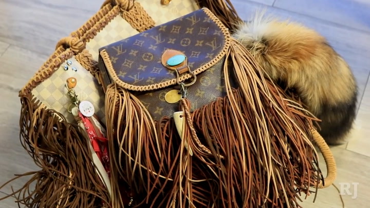 Hoang D on Instagram: “Chilling in Central Park”  Louis vuitton  handbags outlet, Vintage louis vuitton handbags, Louis vuitton