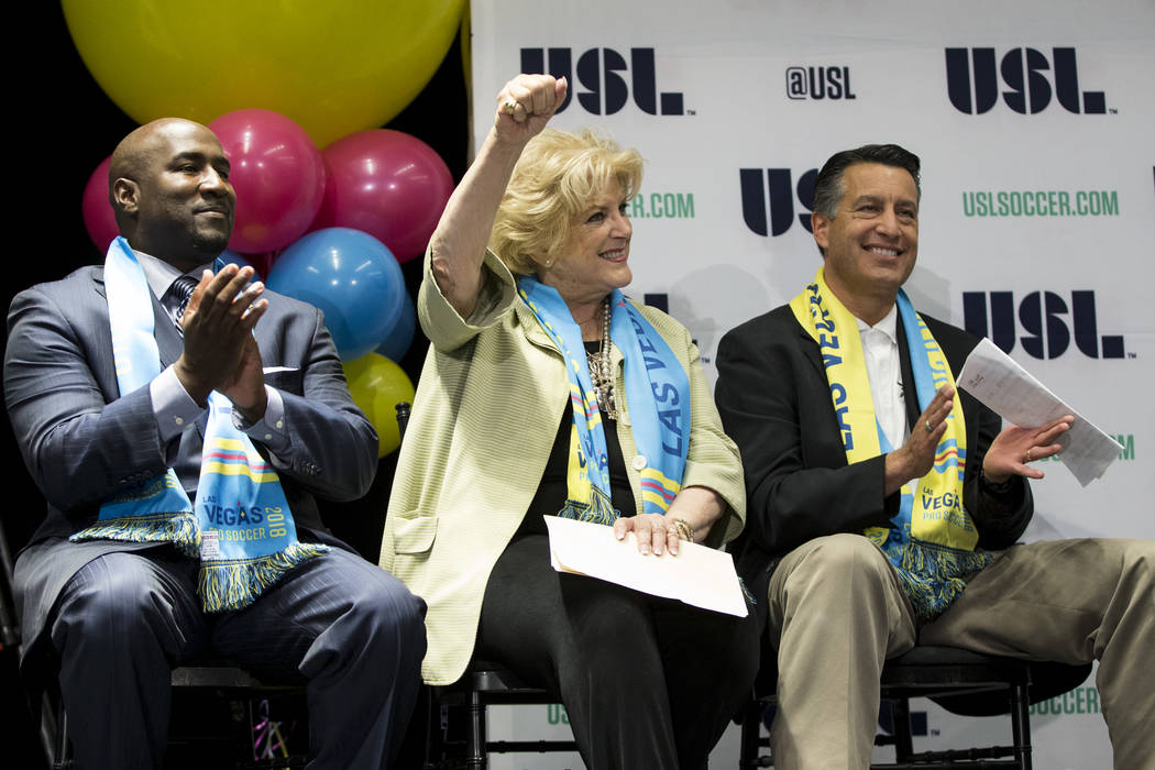 Las Vegas Councilman Ricki Barlow, from left, Mayor Carolyn Goodman, and Governor Brian Sandoval during an United Soccer League event to celebrate the newest team from Las Vegas in the league at t ...