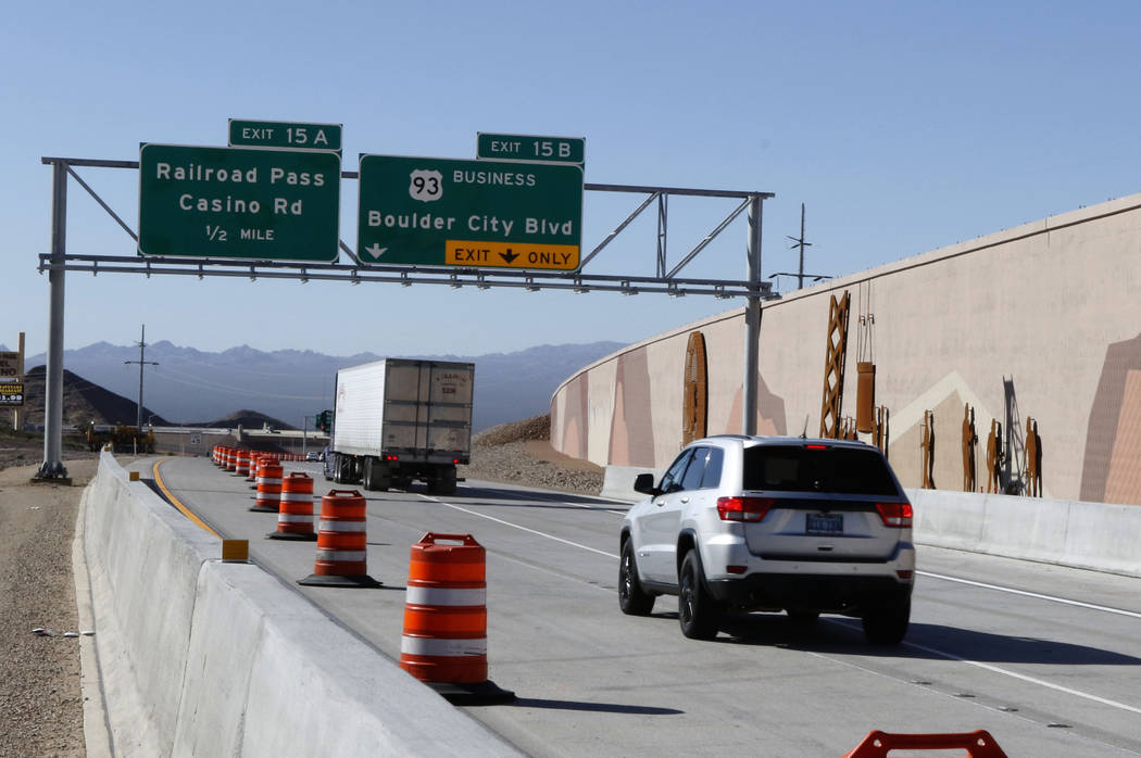 Motorist drive on the newly opened southbound Interstate 11 near the Railroad Pass hotel-casino in Henderson, Wednesday, Aug.16, 2017. (Bizuayehu Tesfaye/Las Vegas Review-Journal) @bizutesfaye